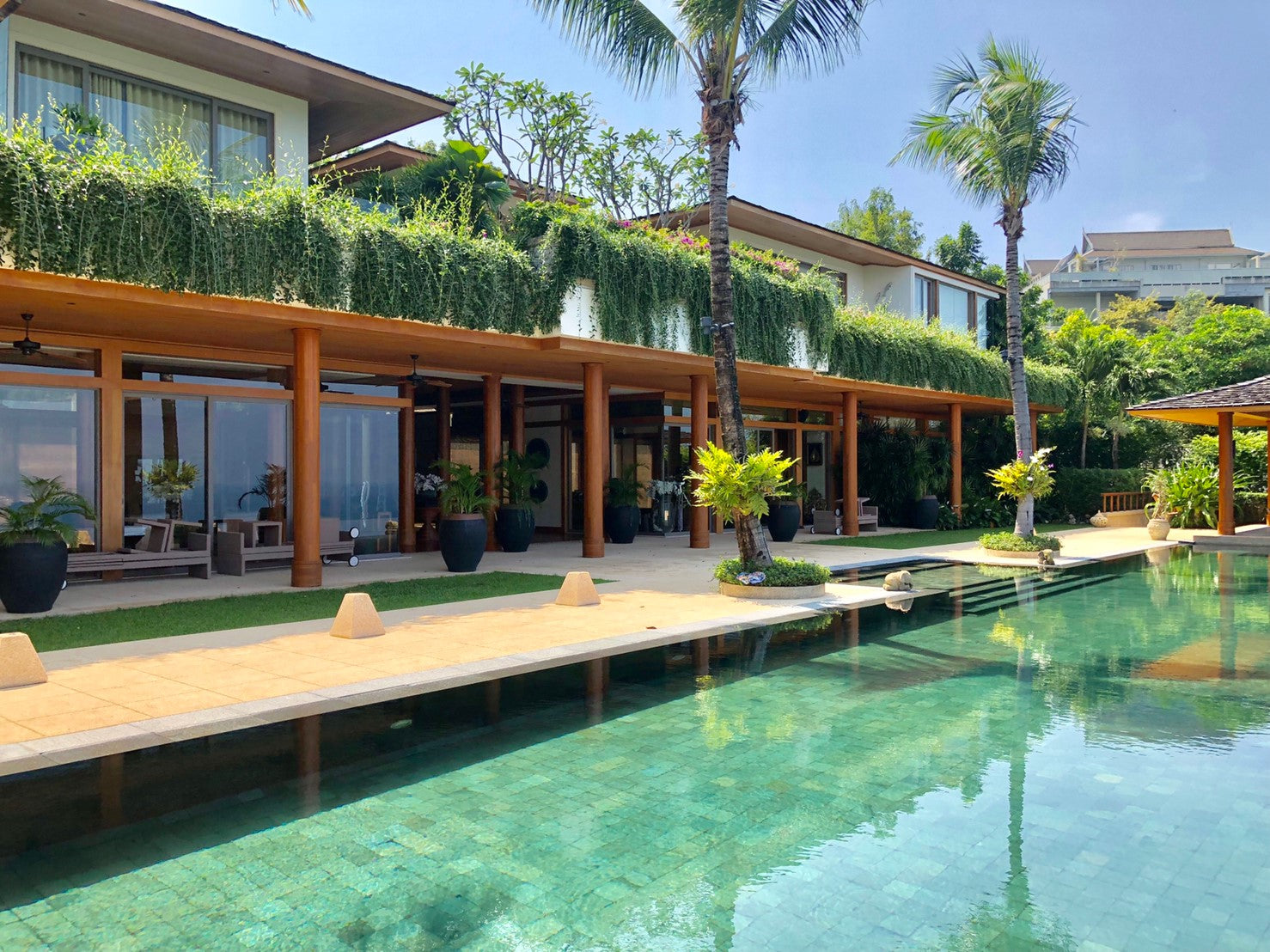Signature 7-Bedroom Villa