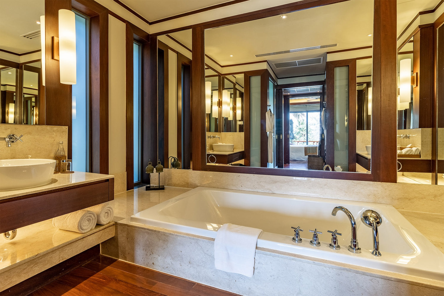 2-Bedroom Pool Suite