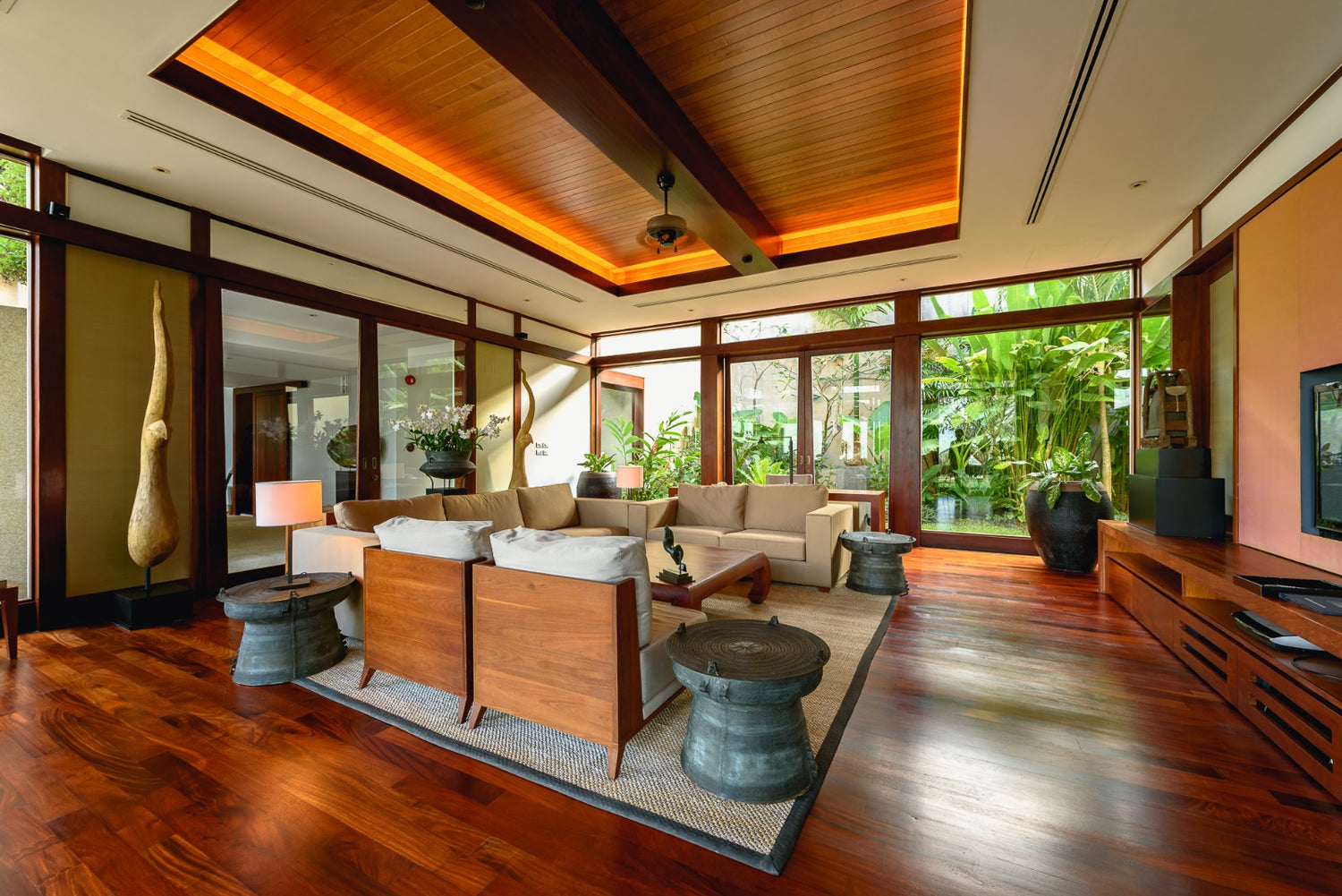 6-Bedroom Sea View Pool Villa